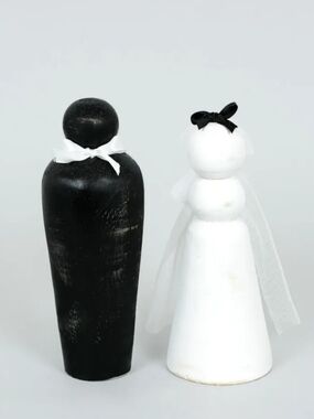 Adams & Co Black and White Wood Chunky Style Wedding Cake Topper NEW